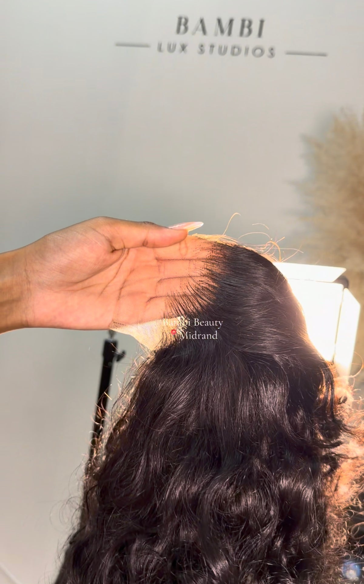 Bouncy Curl 5x5 Glue-less 20” inches